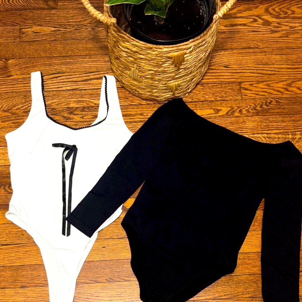 Forever 21 White and Black Scoop Neck Bodysuit Set